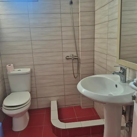 Sea View 3*